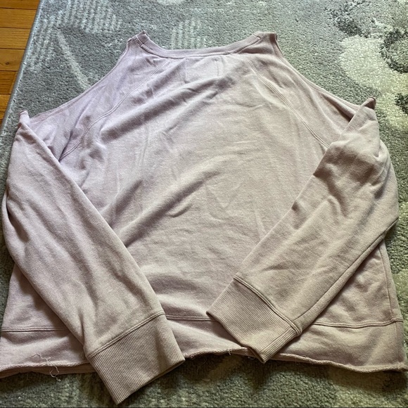 Victoria’s Secret Sport Blush Pink Cold Shoulder Sweatshirt - Picture 2 of 9